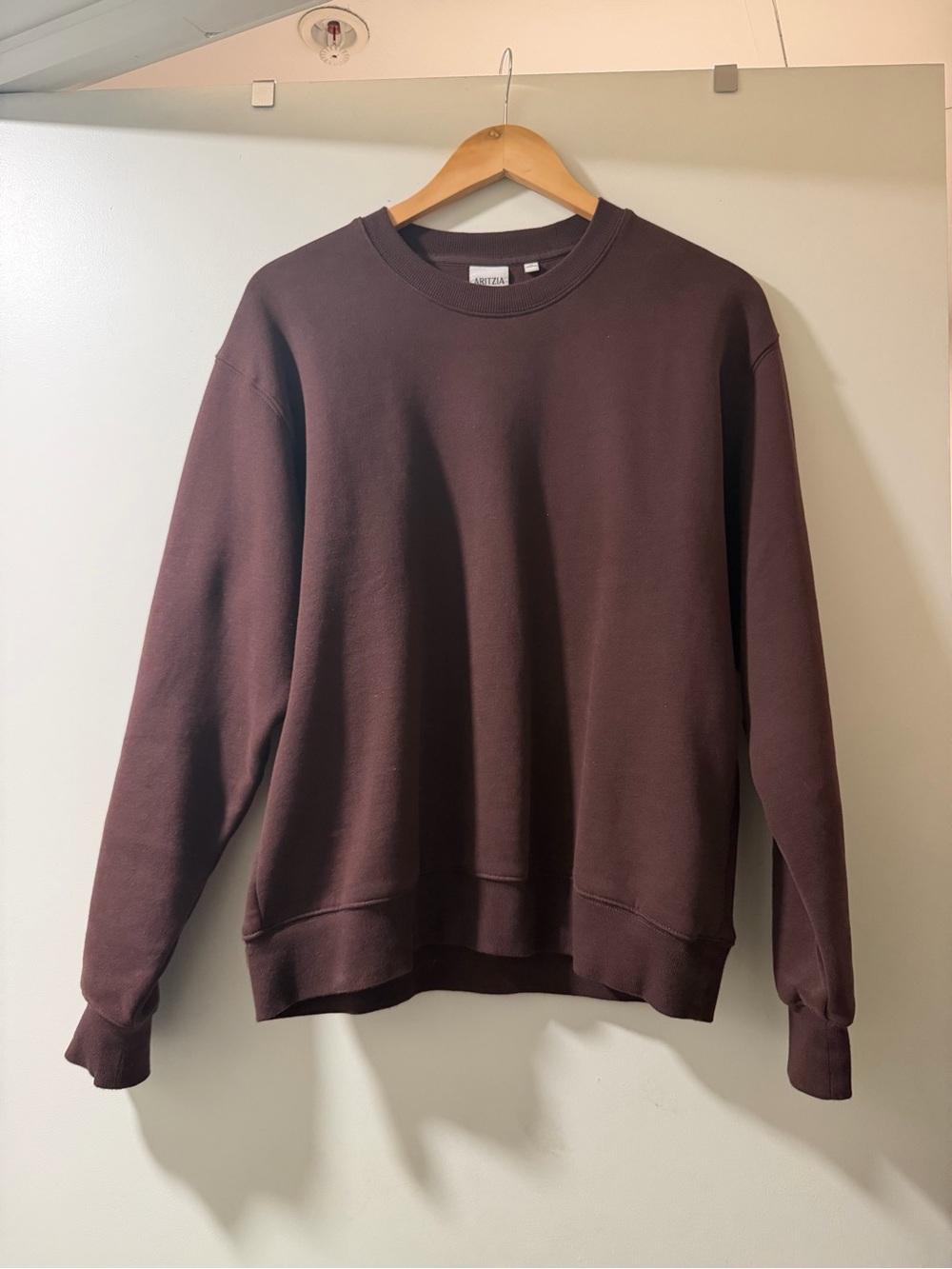 NWOT Aritzia Perfect Crew Sweatshirt - Picture 7 of 8